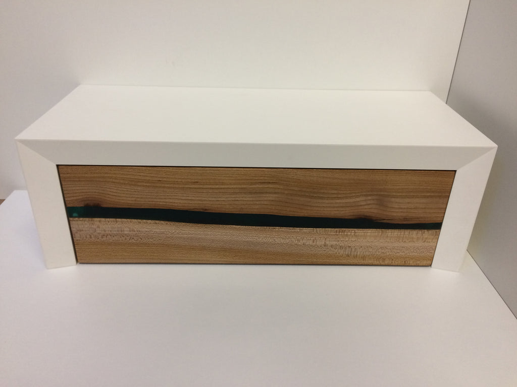 Table de chevet en résine